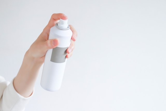 スズメバチの巣を自力で駆除する方法