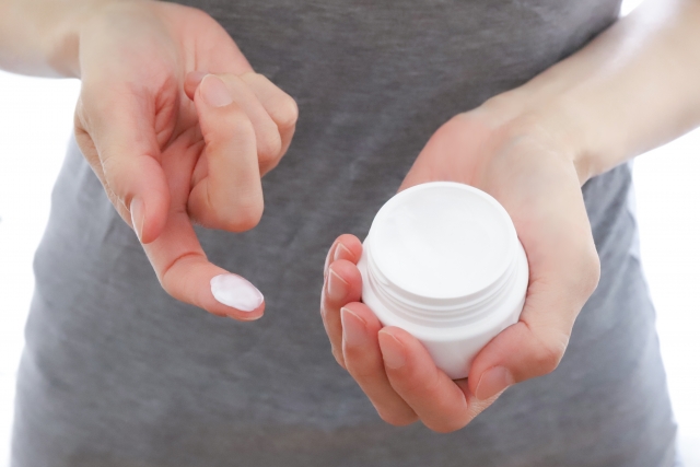 夜間にスズメバチに刺されたときの応急処置