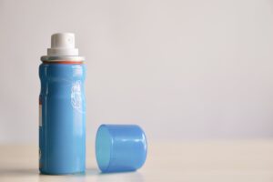 スズメバチを自分で駆除する方法